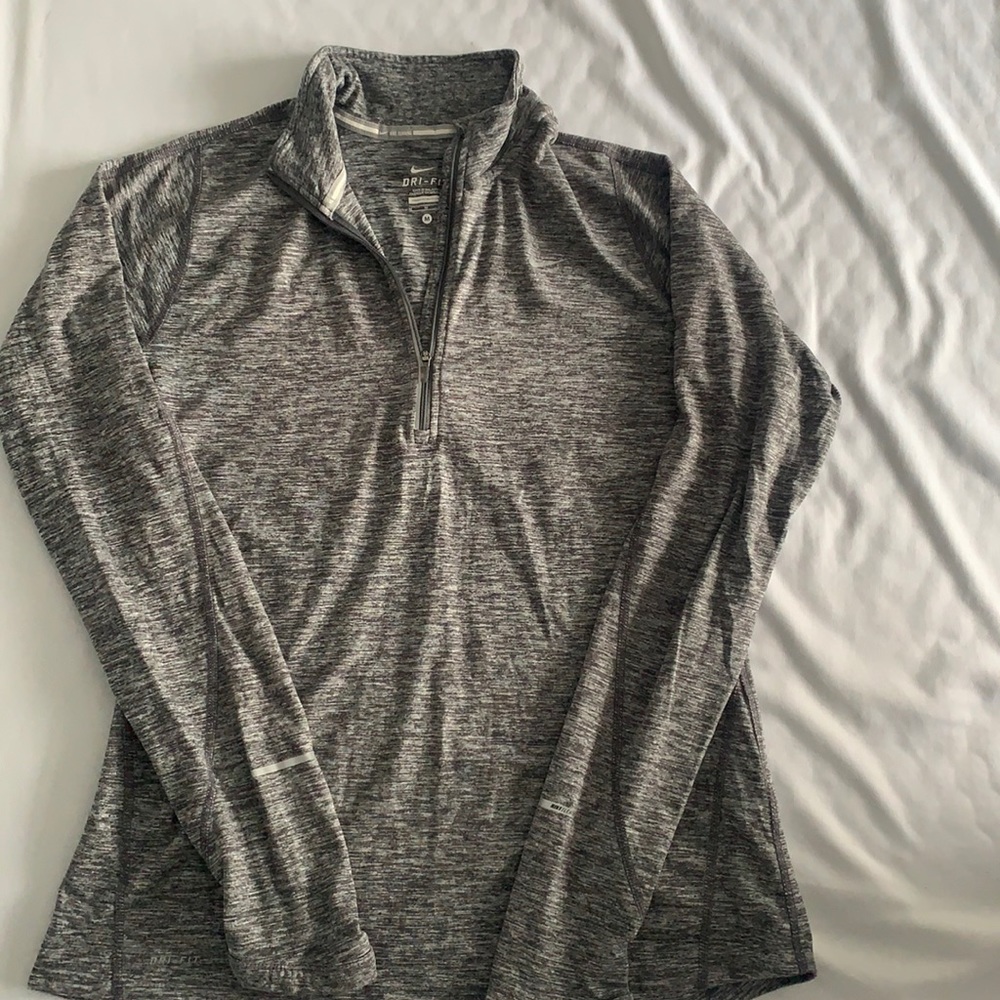 Nike pullover
